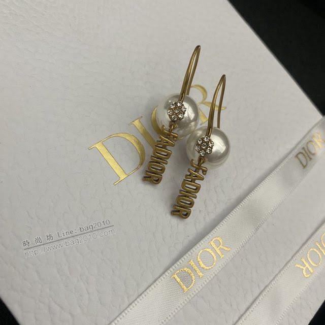 Dior飾品 迪奧經典熱銷款鑲嵌水鑽珍珠耳勾耳環  zgd1484